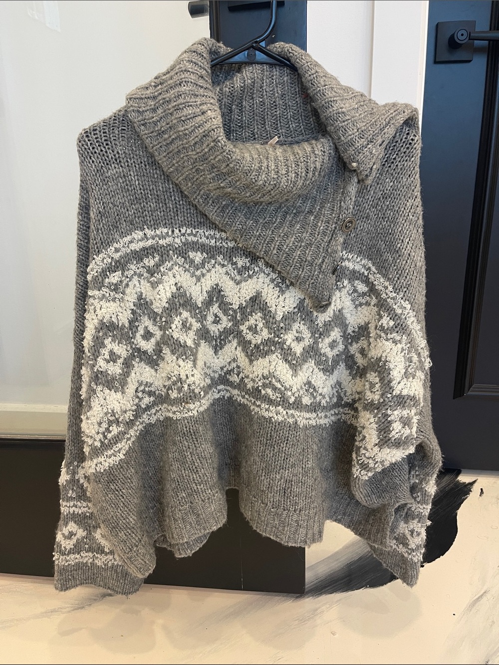 Free People Gray & White Fair Isle Button-Collar Poncho Sweater